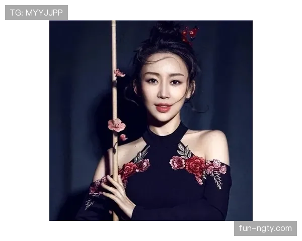 潘晓婷居然在朋友圈晒这阵子买买买账单，真是秒变土豪邻家姐姐了